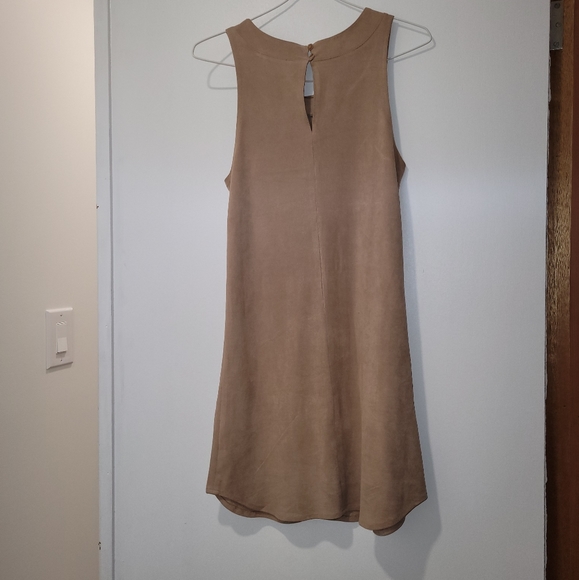 Dress for sale - Picture 2 of 2